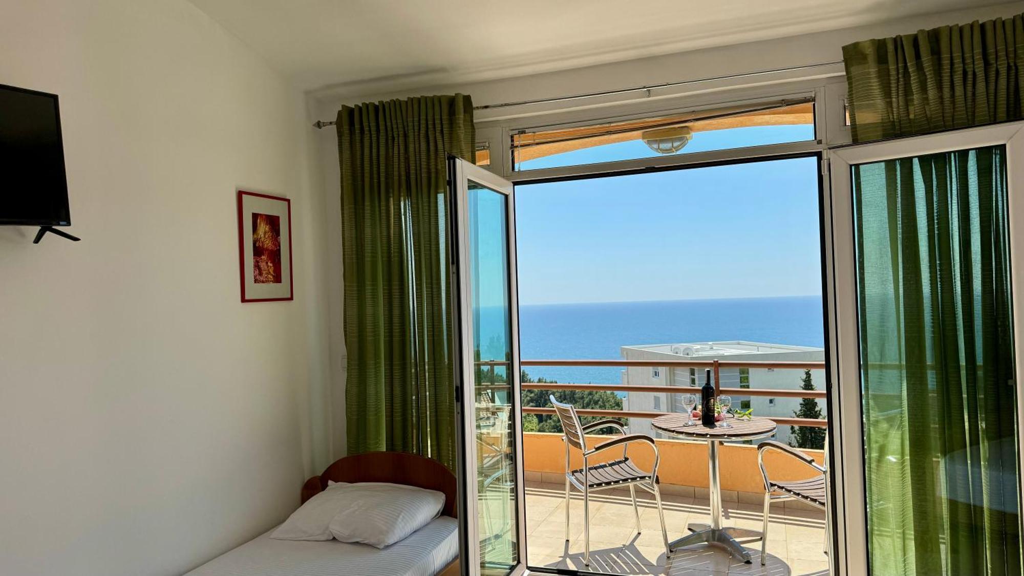 Sea La Vie Apartments Улцинь Экстерьер фото