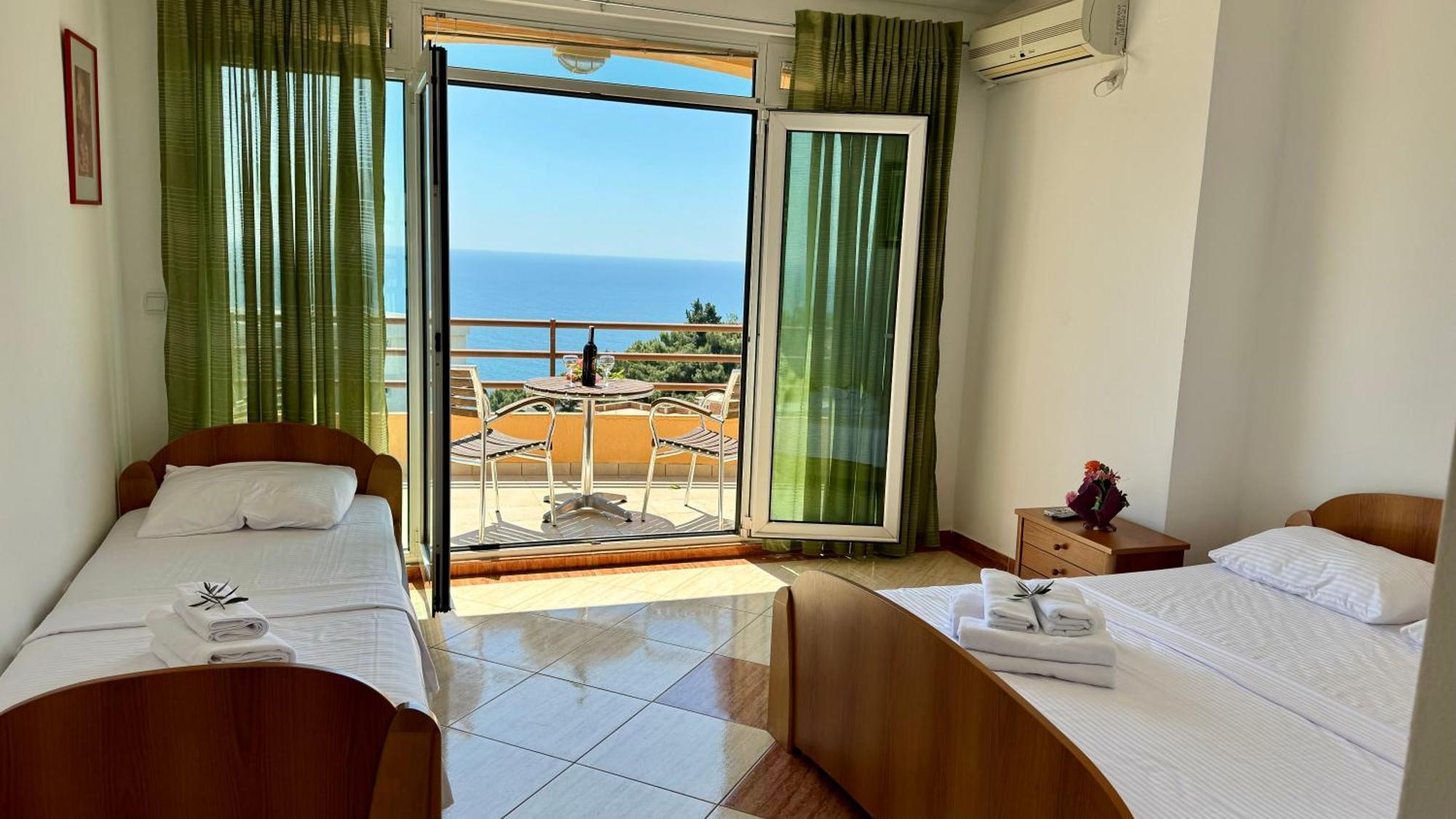 Sea La Vie Apartments Улцинь Экстерьер фото