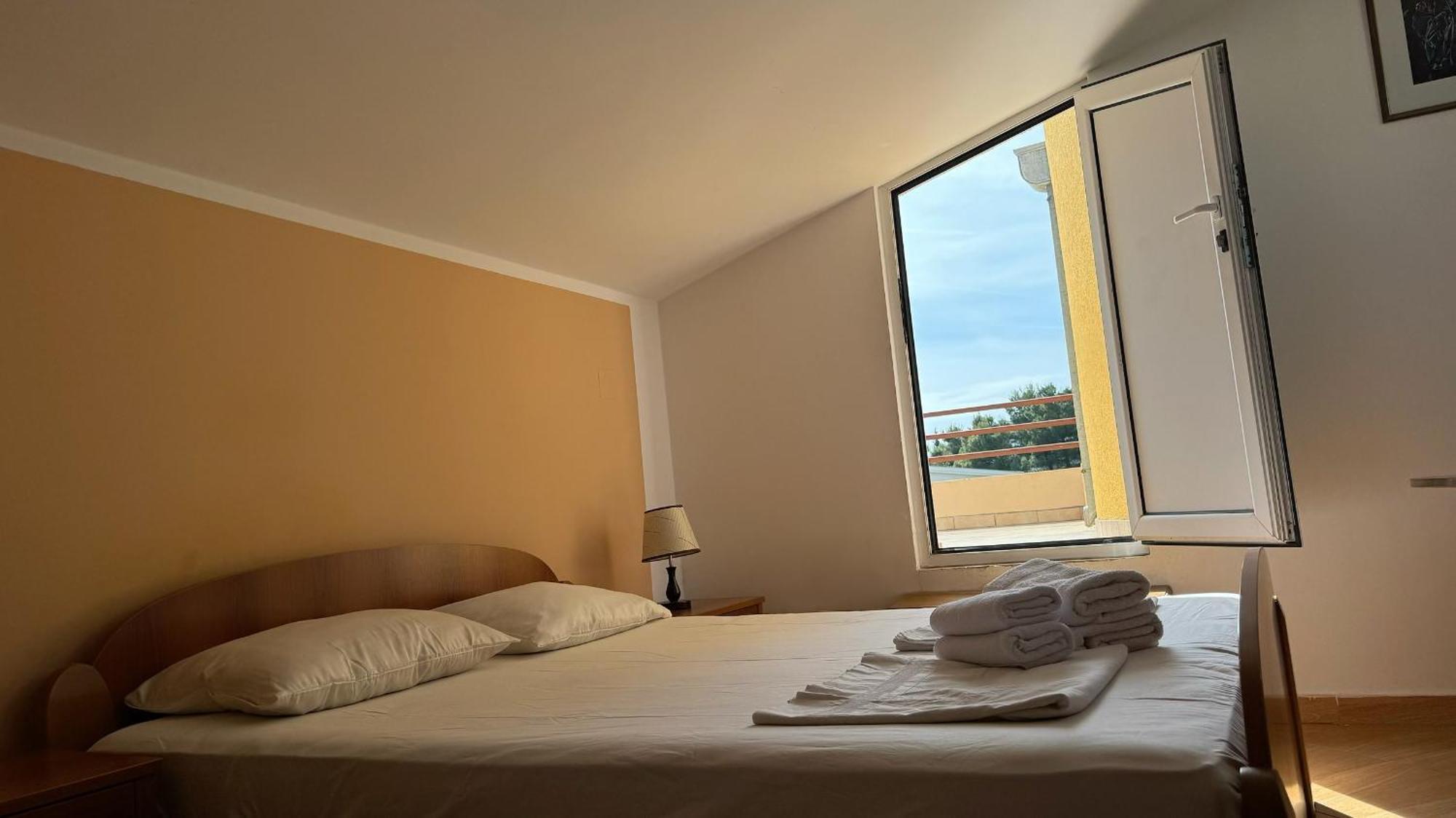 Sea La Vie Apartments Улцинь Экстерьер фото