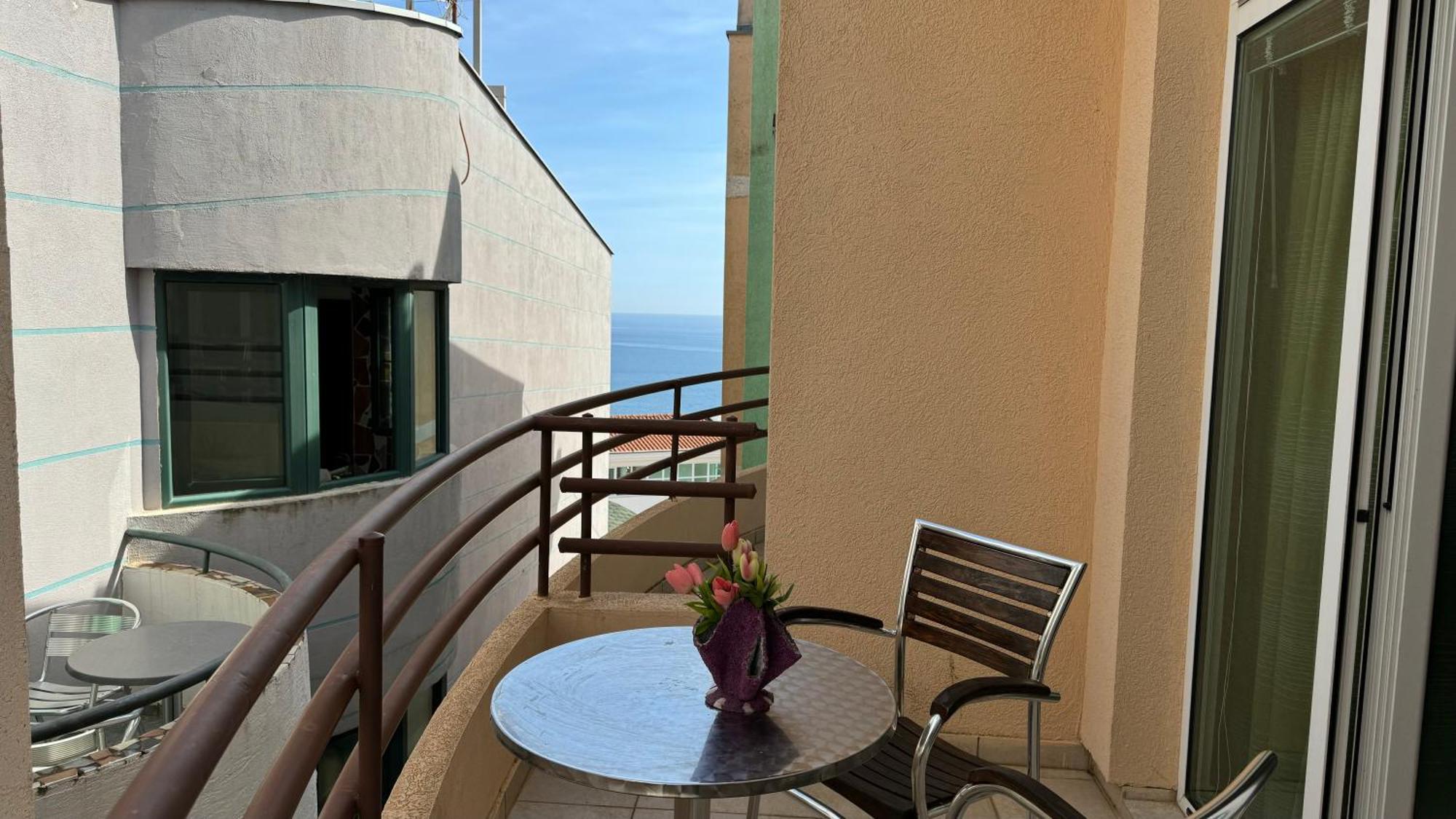 Sea La Vie Apartments Улцинь Экстерьер фото